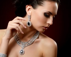 Carls Jewelers & Gifts