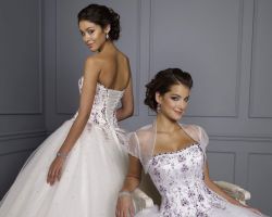 Top 10 Wedding  Dresses  Stores  in Los  Angeles  CA  Bridal  Shops 