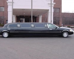 Kirk Limousine